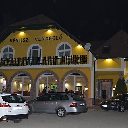 Bagod Venusz Panzio Es Vendeglo Bed & Breakfast エクステリア 写真