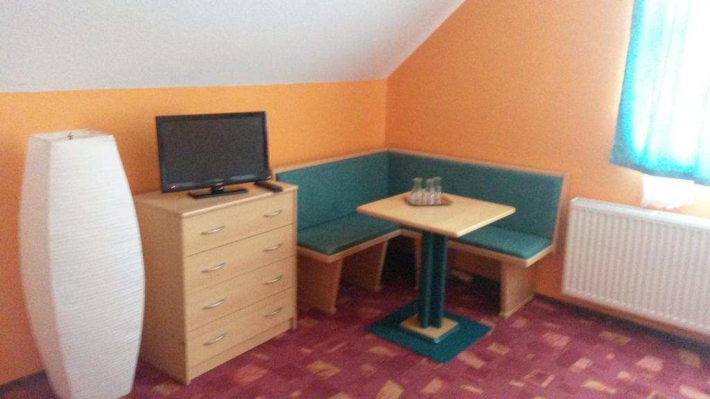 Bagod Venusz Panzio Es Vendeglo Bed & Breakfast エクステリア 写真